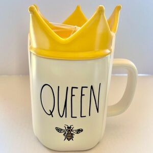 ‘Queen Bee’ Ceramic Coffee Tea Cup Mug with Yellow Crown Lid by RAE DUNN